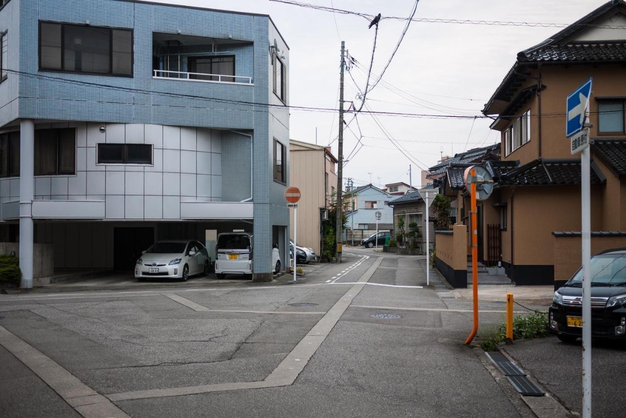 Kimachi-Tei（きまち亭） Villa Toyama Station Exteriör bild